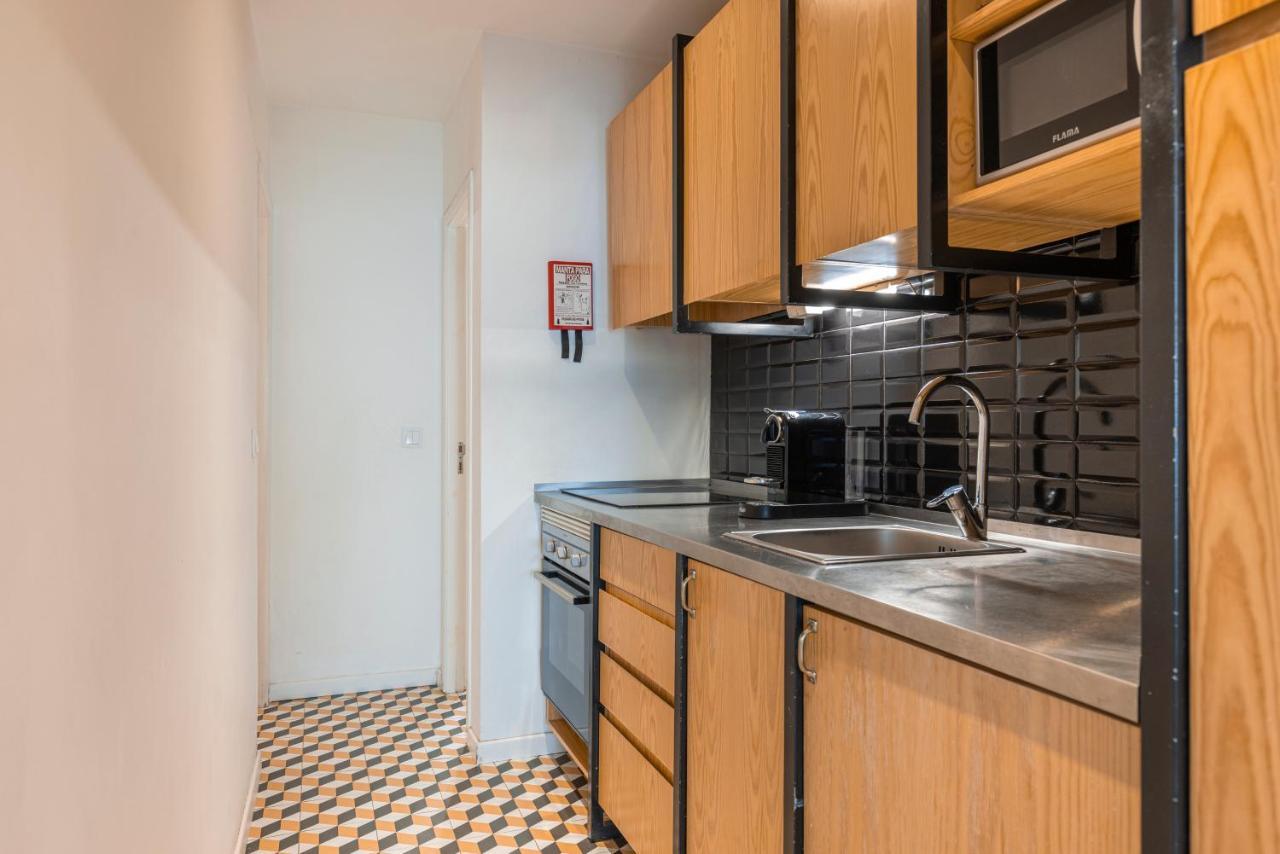 Alfama'S Heart Apartment By Lovelystay Lisboa Екстериор снимка