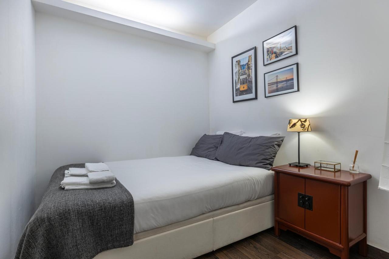 Alfama'S Heart Apartment By Lovelystay Lisboa Екстериор снимка